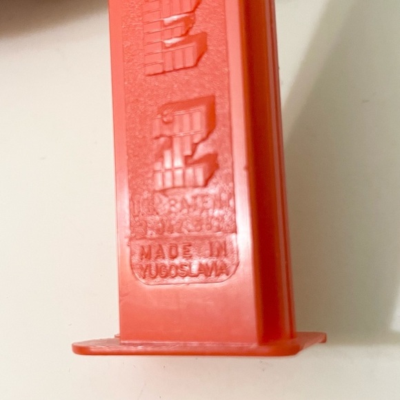 Lot of 3 Pez Dispensers Pokemon Pikachu Speedy Gonzales Santa Claus - Picture 9 of 10